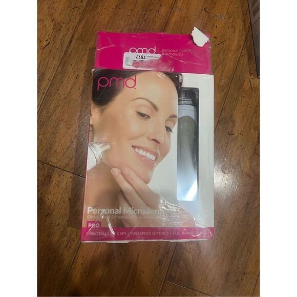 PMD Personal Microderm Pro - At-Home Microdermabrasion Machine with Kit - Picture 1 of 13
